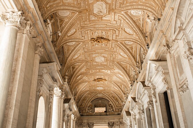 Vatican Museums & St. Peter's Basilica guided tour - Visiting the Vatican Museums and Sistine Chapel in a Guided Tour