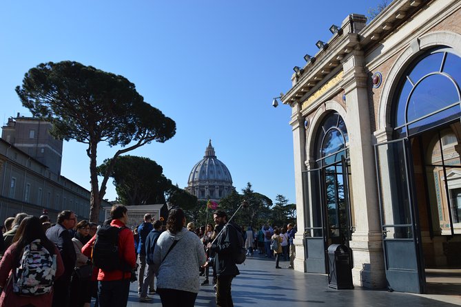 Vatican Museums with Sistine Chapel - Small Group Tour - Discover the Unique Highlights of the Vatican Museums