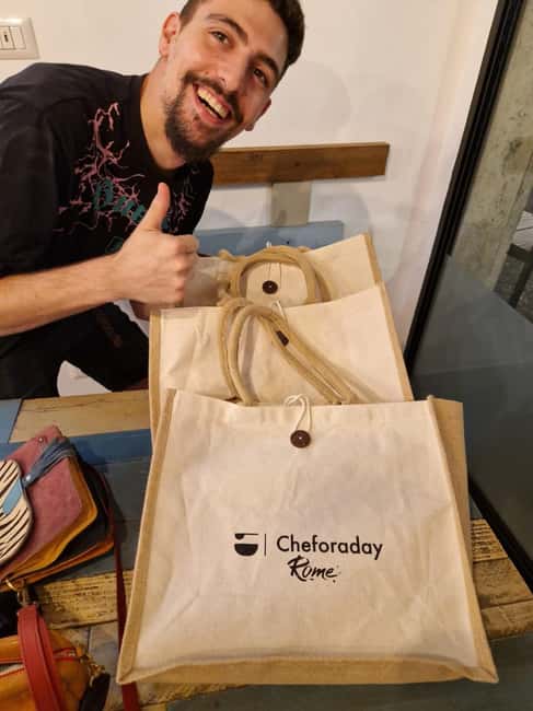 Vatican Pasta Class with wine and tiramisù - The Meeting Point: TAVERNA VARRONE