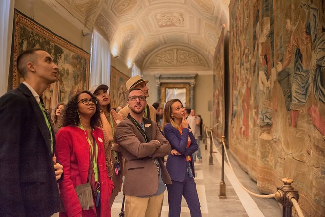 Vatican private tour Museums and Sistine Chapel with Raphael rooms - Marveling at Michelangelo’s Masterpieces in the Sistine Chapel