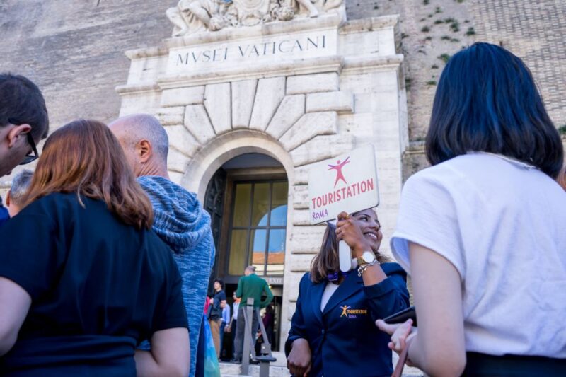 Vatican: Sistine Chapel and Vatican Museums Guided Tour - The Guide’s Role: Knowledgeable, Attentive, and Engaging