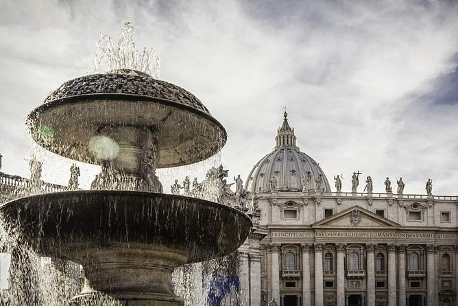 Vatican, Sistine Chapel, Basilica & Tombs Private Tour - The Vatican Tombs and Their Significance