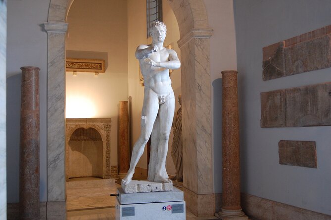 Vatican, Sistine Chapel Skip the Line Tour & Basilica Tour - Practicalities and Accessibility