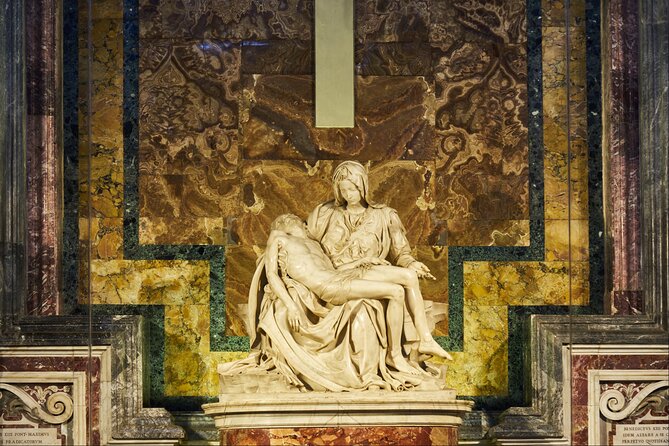 Vatican: Skip the line tour Vatican Museums and Sistine Chapel - Michelangelo’s Frescoes in the Sistine Chapel