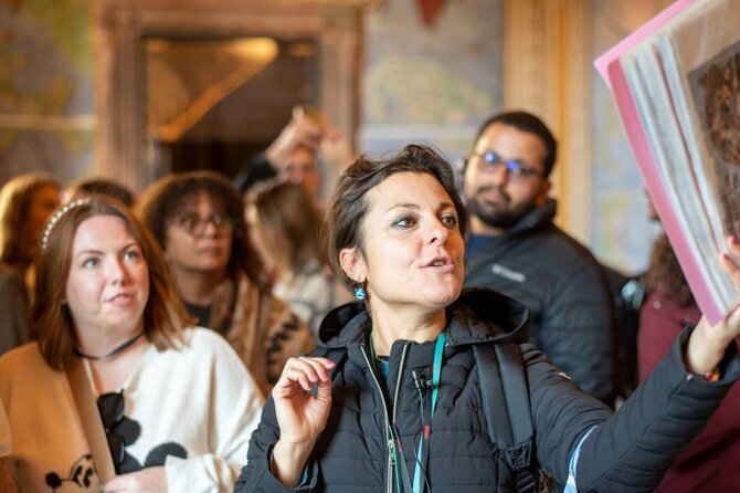 Vatican & Vatacombs Tour: Treasures of the Sistine Chapel - Tour of St. Peter’s Basilica and the Papal Tombs