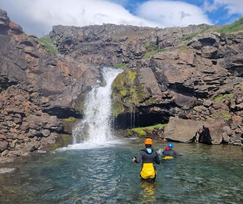 Vatnajökull: Canyoning Adventure with Ice Guardians - Exciting Canyoning Near Vatnajökull on a Half-Day Adventure