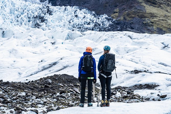 Vatnajökull Guided Beginner Glacier Walk with 4x4 Transfer - The Small Group Advantage and Environmental Impact