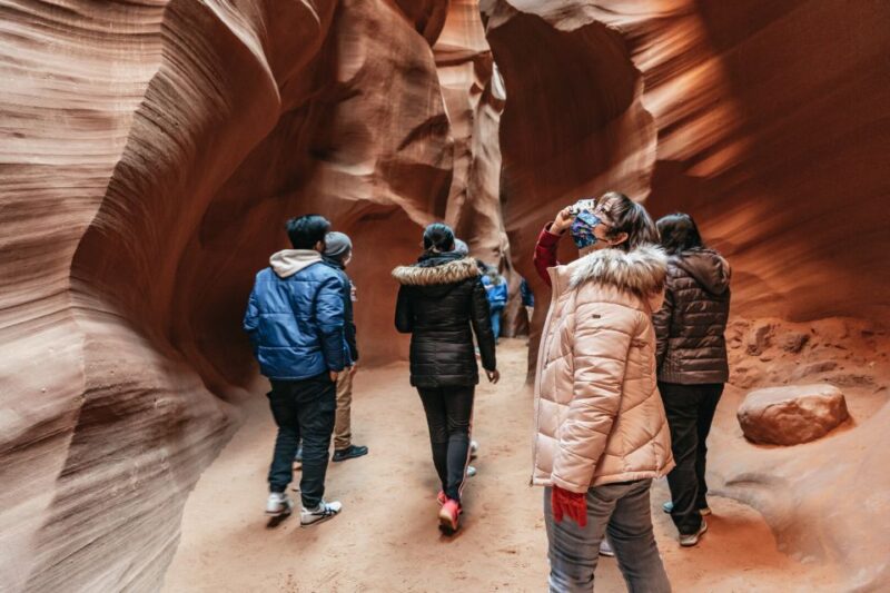 Vegas: Antelope Canyon & Horseshoe Bend Tour at Golden Hour - Visiting the Glen Canyon Dam Viewpoint