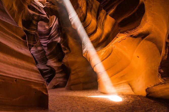 Vegas: Antelope Canyon Horseshoe Bend with Lunch WIFI - Discover the Ultimate Day Trip from Las Vegas to Antelope Canyon and Horseshoe Bend