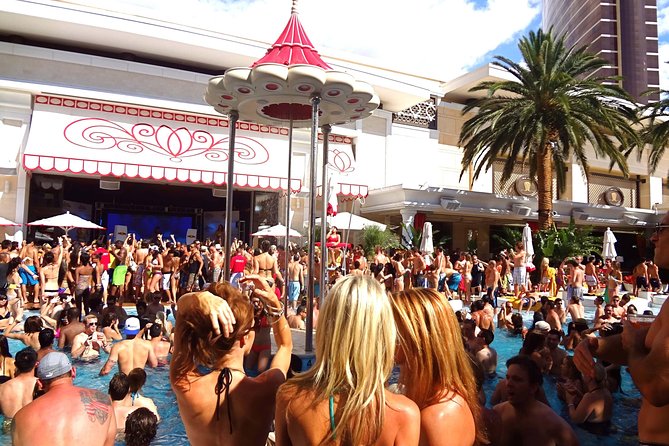 Vegas Pool Party Crawl by Party Bus w/ EZ Entry & Free Drinks - Timing and Pacing: Making the Most of the Day