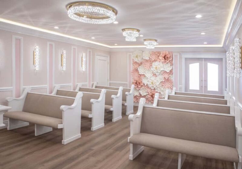 Vegas - Wedding or Vow Renewal at Storybook Wedding Chapel - What the "Once Upon A Time" Package Includes