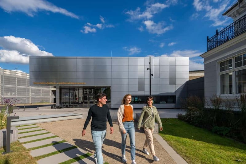 Velbert: Admission ticket to the German Castle and Fittings Museum - The Special Exhibition in Villa Herminghaus