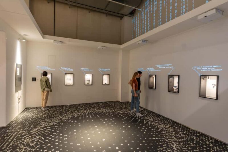 Velbert: Combo ticket for the German Castle and Fittings Museum - Accessibility and Comfort for All Visitors