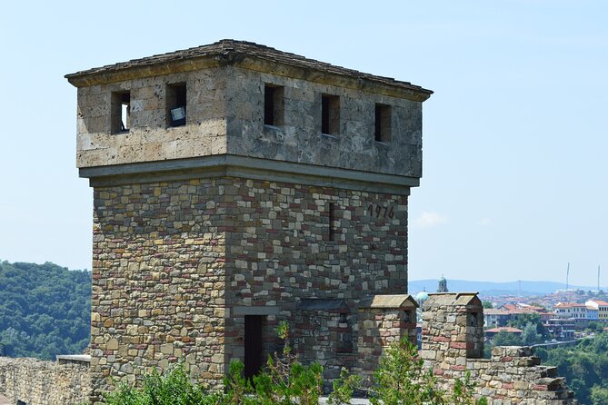 Veliko Tarnovo and Arbanassi Small-Group Day Trip from Sofia - The Guide and Overall Pacing