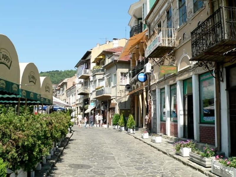 Veliko Tarnovo & Arbanasi Full day tour - The Experience of a Guided Walkthrough of Veliko Tarnovo