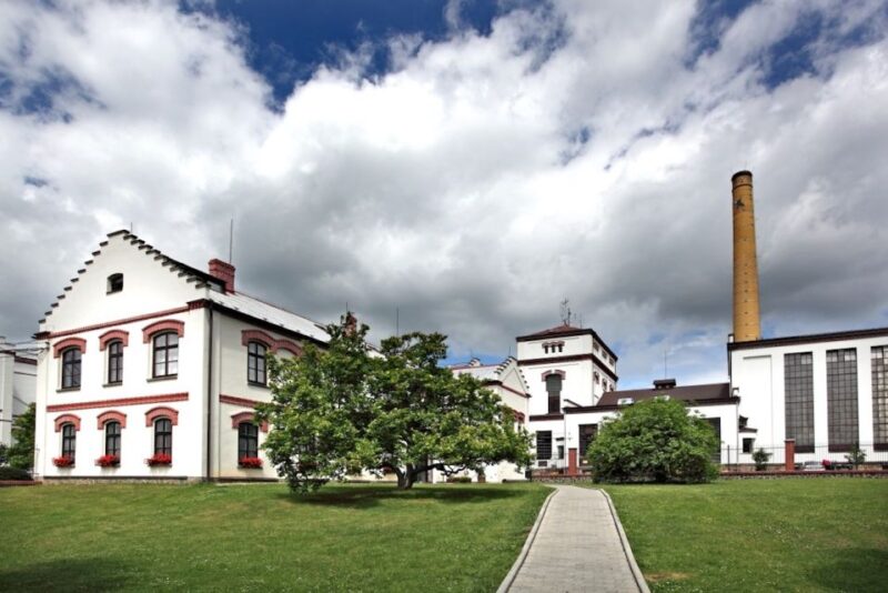 Velke Popovice: Kozel Brewery Tour with Beer Tasting - Meet Olda the Goat and Other Unique Features