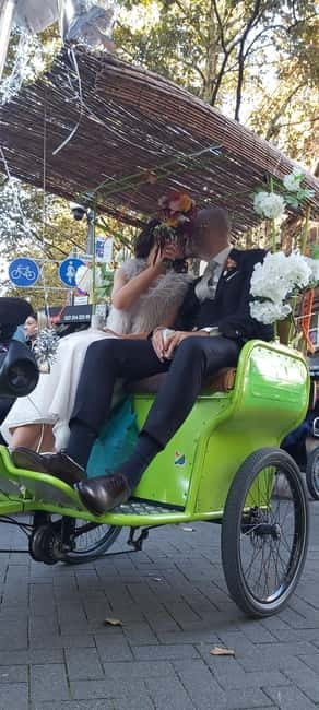 Veloloco Rickshaw Tour Cologne Sightseeing Wedding Brewery Birthdays - Discover Cologne by Rickshaw: An Unforgettable Ride