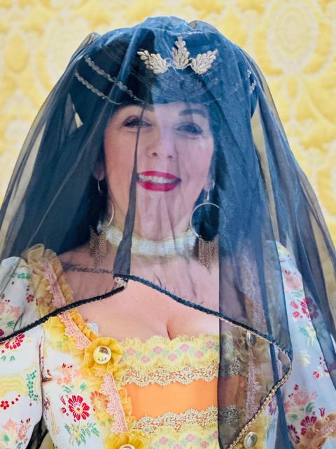 Venice: 17-18th Century Dress-Up Experience - Accessibility and Solo Participation