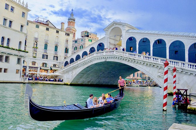 Venice: 30 min private Gondola Ride with Guide - The Route: From the Grand Canal to Side Canals