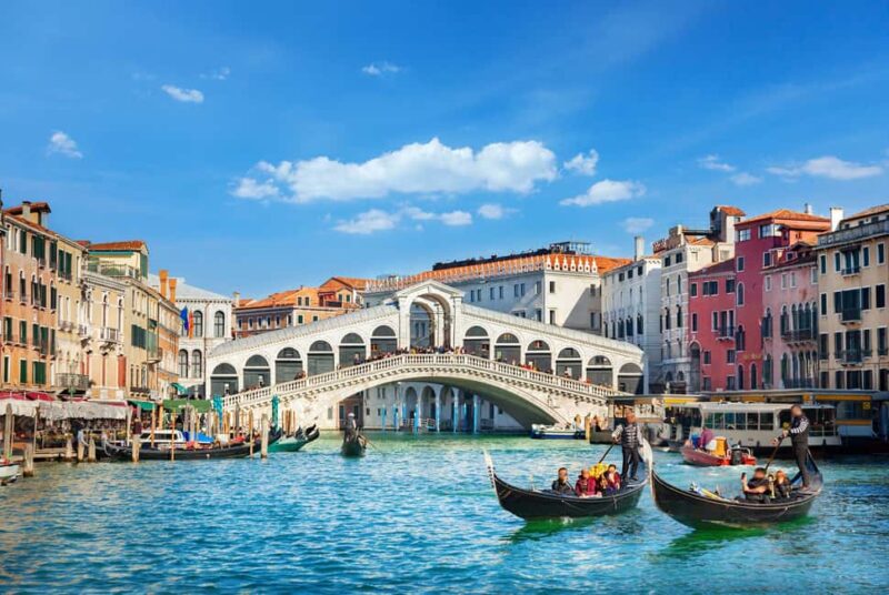 Venice: 30 minutes Enchanting Gondola Ride - Frequently Asked Questions