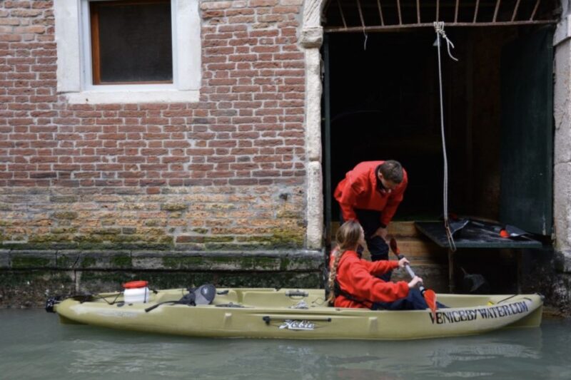 Venice: 60' Quick Kayak Tour of Venice with guide - Practical Information: Booking, Cancellation, and Flexibility