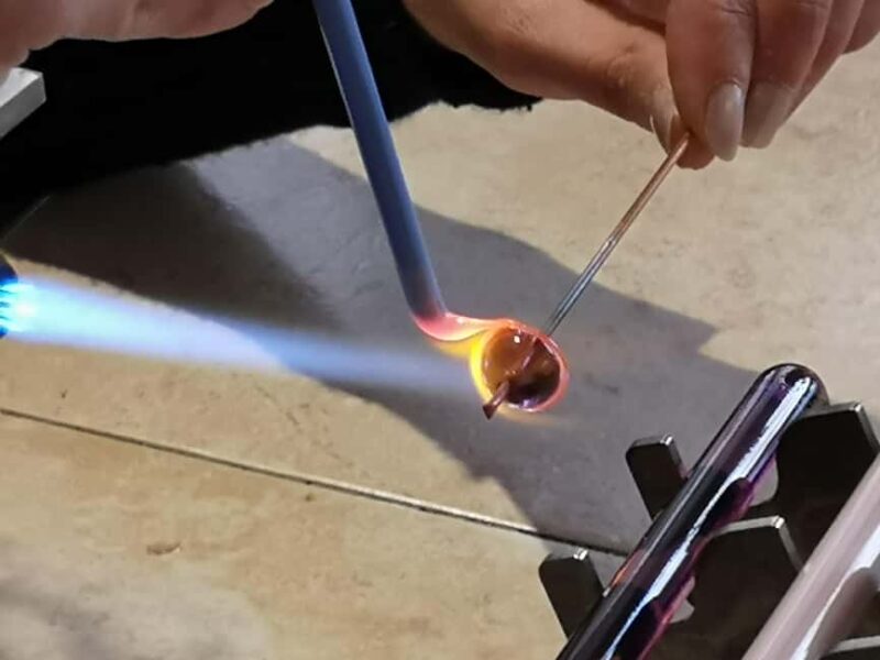 Venice: Aperitif in a glass workshop, demonstration and gift - The Sum Up: A Genuine Taste of Venetian Craftsmanship