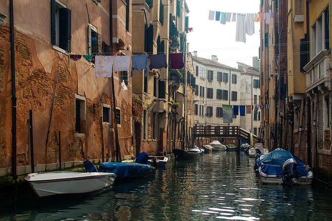 Venice Boat Tour on Grand Canal with Local Guide - What Sets This Tour Apart