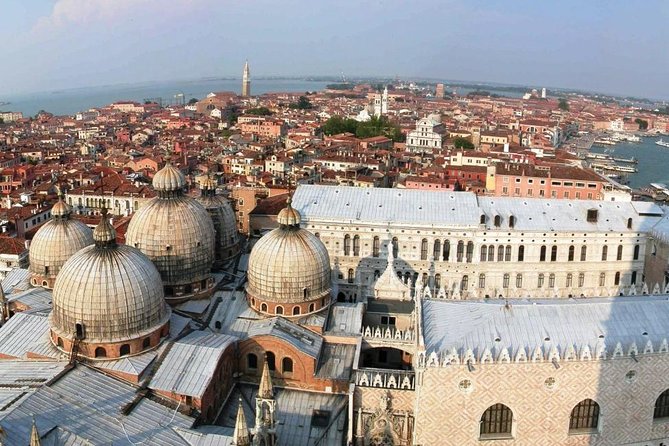 Venice by Foot: "A Journey Through Canals and Legends" - Shopping and Strolling along Le Mercerie
