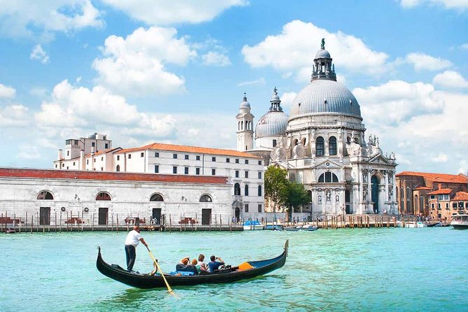 Venice by Foot: "A Journey Through Canals and Legends" - The Value of the Venice by Foot Tour