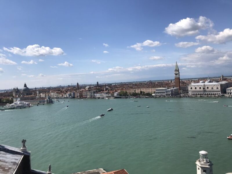 Venice by Night: Small Group Tour With an Expert Local Guide - Venice by Night: Small Group Tour With an Expert Local Guide