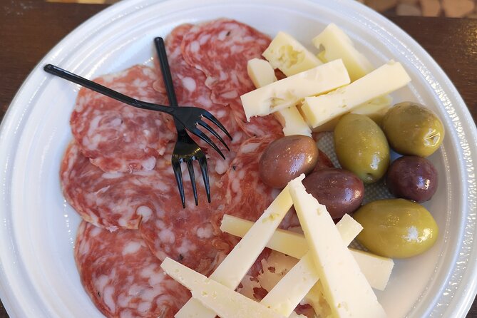 Venice Cicchetti, Spritz and Wine Tour with a Local Guide - Meet the Historic Ghetto Ebraico