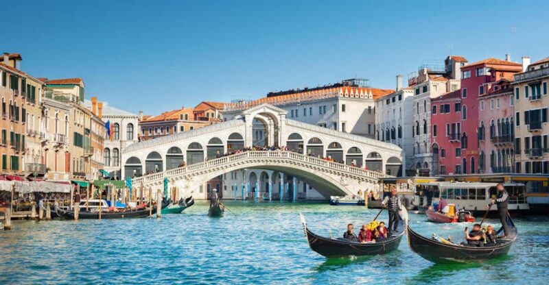Venice City Walking Tour with an APP - Cost-Effective Exploration and Skip-the-Line Savings