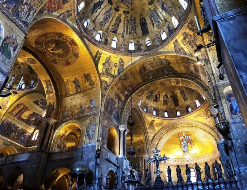 Venice Combo: Gondola, St. Marks Basilica Pala d'Oro option - Practical Scheduling and Pacing Considerations