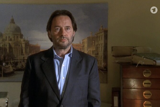 Venice Commissario Brunetti and Donna Leon: Walk His Beat - Key Points