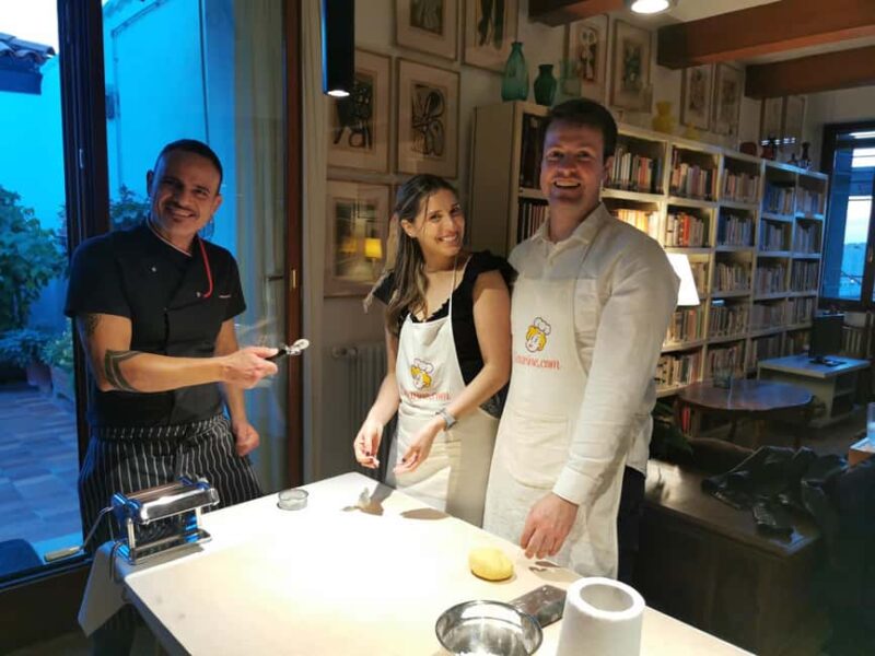 Venice: Cooking Class with Tiramisu and Pasta Making - Special Touches: Homemade Limoncello and Souvenir