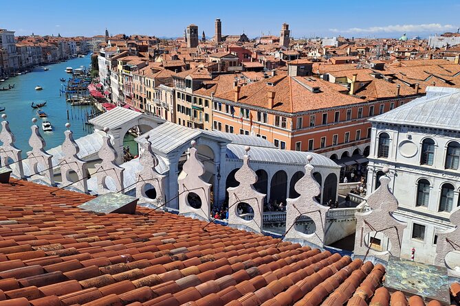 Venice: Doge's Palace and St. Mark's Basilica Fast Access Tour - Starting Point at Piazza San Marco, the Heart of Venice