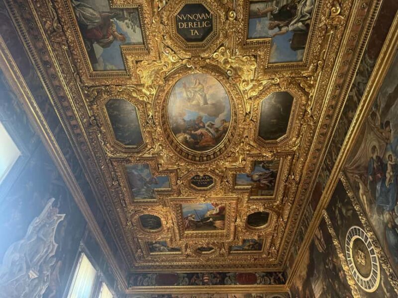 Venice: Doge's Palace and St. Mark's Basilica Guided Tour - Discover Venice’s Famous Landmarks with Expert Guidance