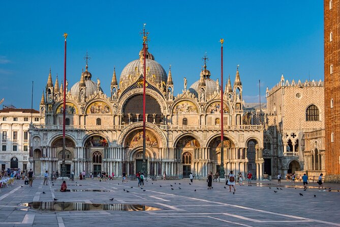 Venice: Doge's Palace and St. Mark's Basilica Private Guided Tour - Navigating the Bridge of Sighs and the Prisons