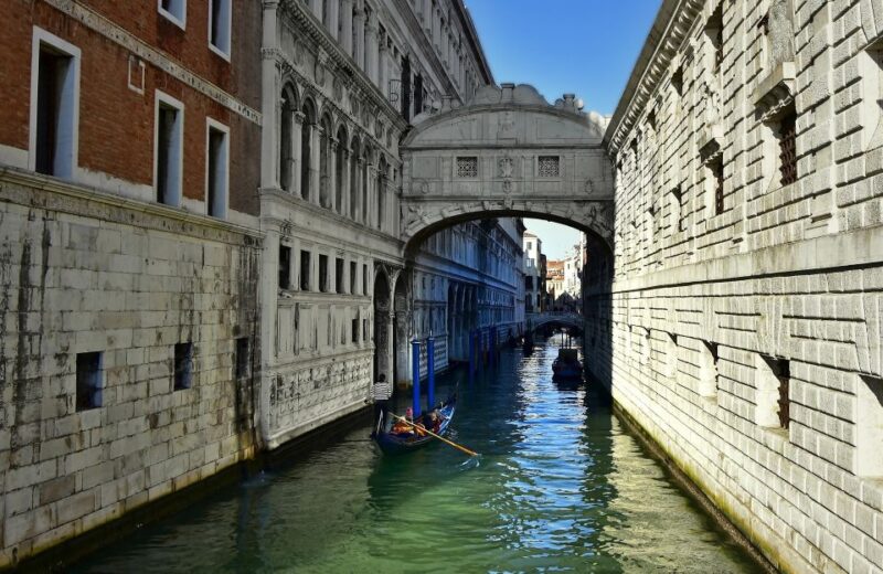 Venice: Doge's Palace Guided Tour with Optional Gondola Ride - Flexibility and Cancellation Policies