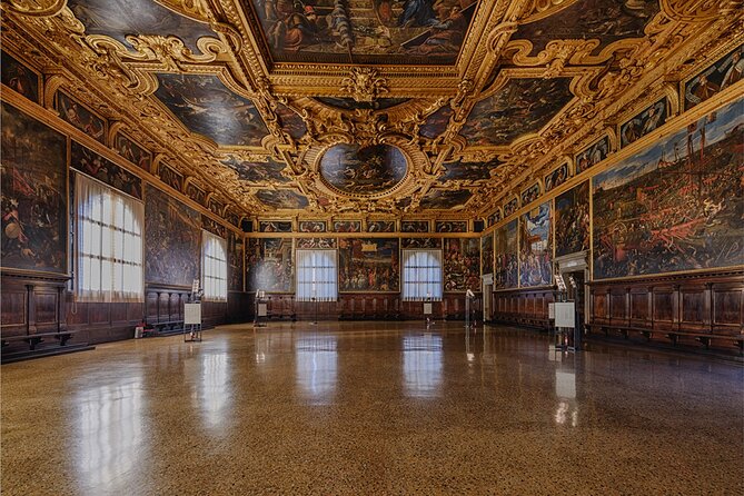 Venice: Doge's Palace Guided Tour With Tickets & Optional Gondola - Viewing the Correr Museum and Its Historical Significance