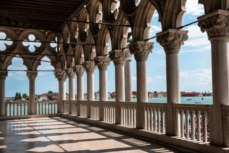 Venice: Doge's Palace Reserved Entry Ticket - Admiring the Architectural Marvels of the Doge’s Palace
