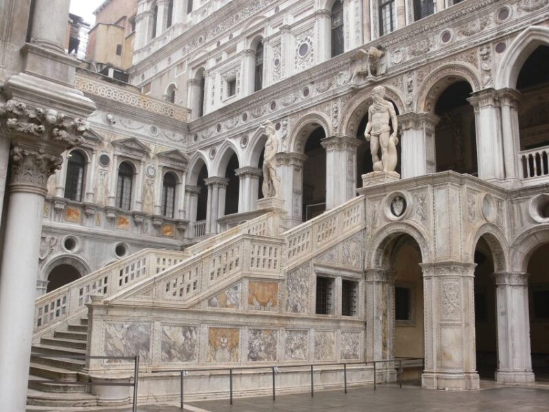 Venice: Doge's Palace Skip-the-Line Guided Tour - Tips for a Successful Visit