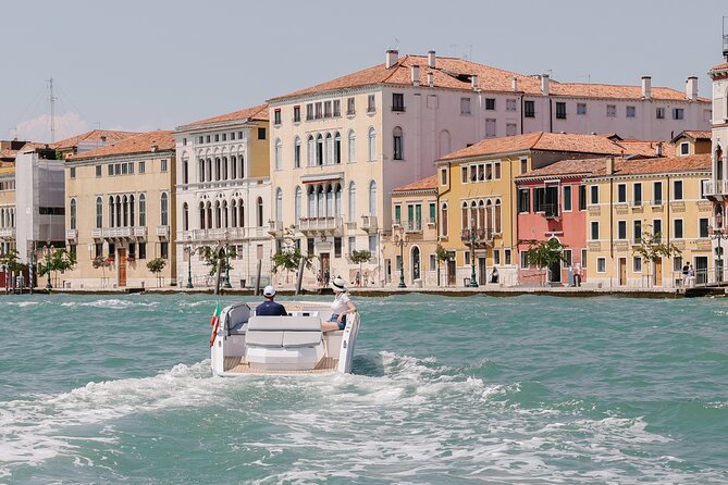Venice: Explore Venice on Electric Boat - Starting Point and Meeting Logistics