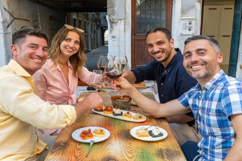 Venice Food Tasting Tour: Bites, Wine, Dinner & Local Guide - Highlights of the Tour Experience