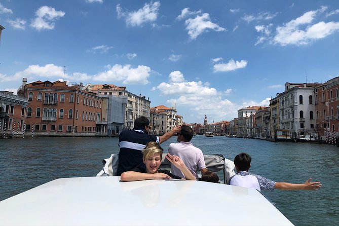 Venice from Rome: Private Day Trip by train with Islands Tour - Seamless Transportation and Punctual Transfers in Rome