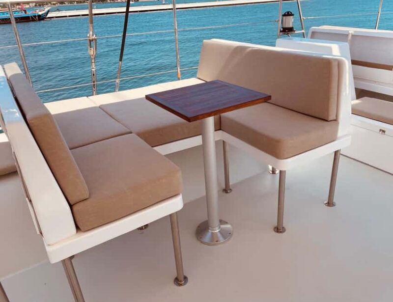 Venice: Golden Hour Cruise with Classical Music & Cocktail - Meeting Point and Access: Easy to Find and Reach