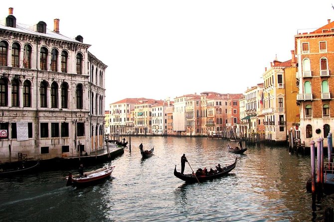 Venice Gondola Ride & Extra Meal Break at illy Caffè - Comparing Similar Venice Water Tours
