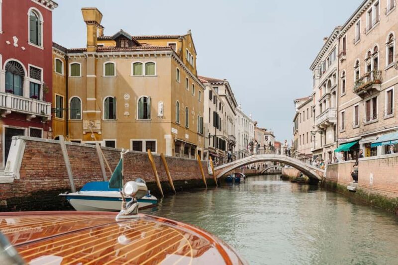 Venice: Grand Canal by Boat with Expert Guide - Personalised Private and Small Group Tours