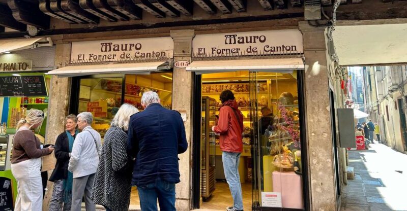 Venice: Guided City Highlights and Street Food Tour - The Main Landmarks: Grand Canal, Campo Santa Margherita, and San Paolo