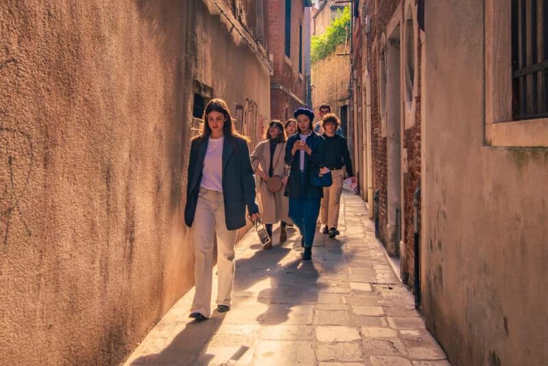 Venice: Historical Walking Tour and Doge's Palace - The Value of Fast-Track Access and Guided Insights